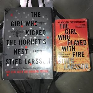 📗📘THE GIRL WHO ... Books 2 & 3 by Larsson